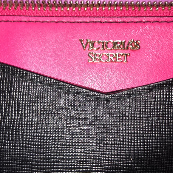 🖤💗🖤💗🖤 Victoria’s Secret black pink purse - Picture 3 of 5